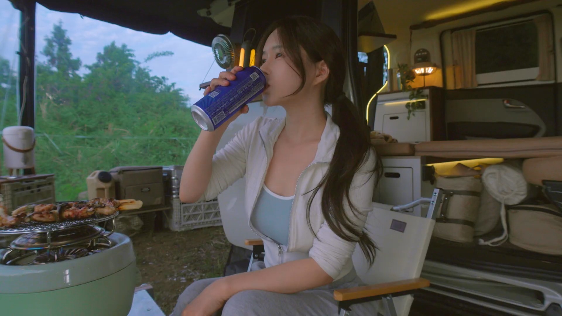 成都世运会火炬配套组件亮相